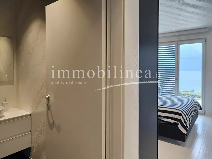 Immagine 29 di Appartamento in vendita  in Via Pai di Sotto a Torri Del Benaco