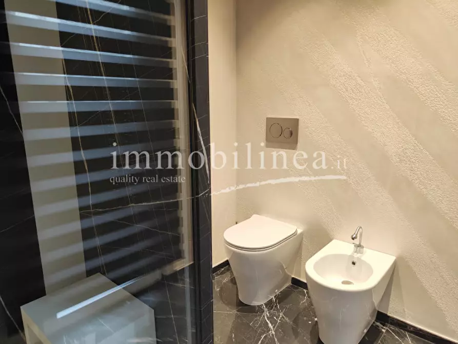 Immagine 39 di Appartamento in vendita  in Via Pai di Sotto a Torri Del Benaco