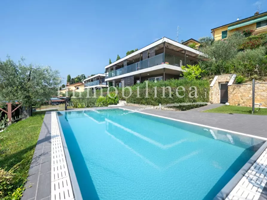 Immagine 44 di Appartamento in vendita  in Via Pai di Sotto a Torri Del Benaco