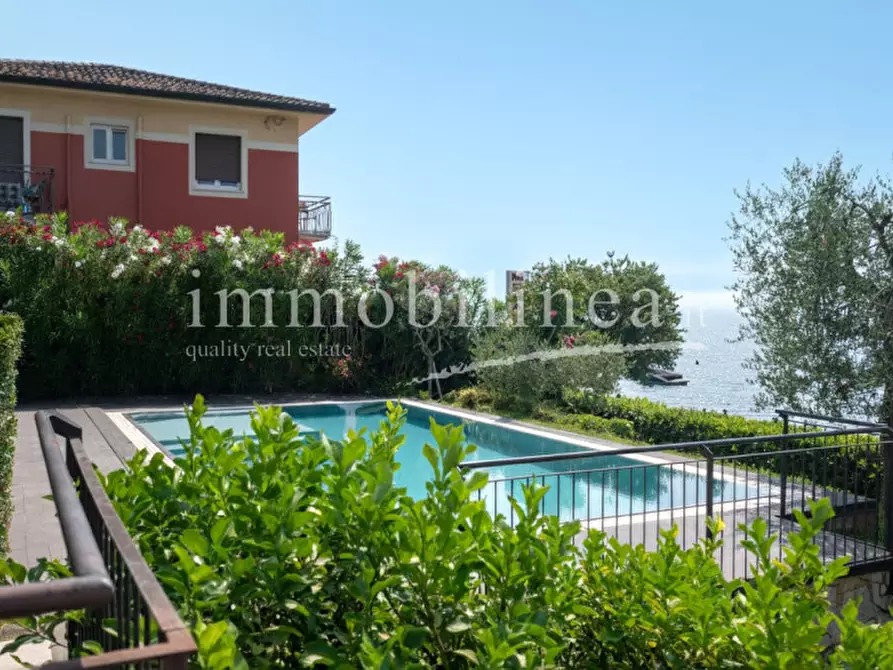 Immagine 49 di Appartamento in vendita  in Via Pai di Sotto a Torri Del Benaco