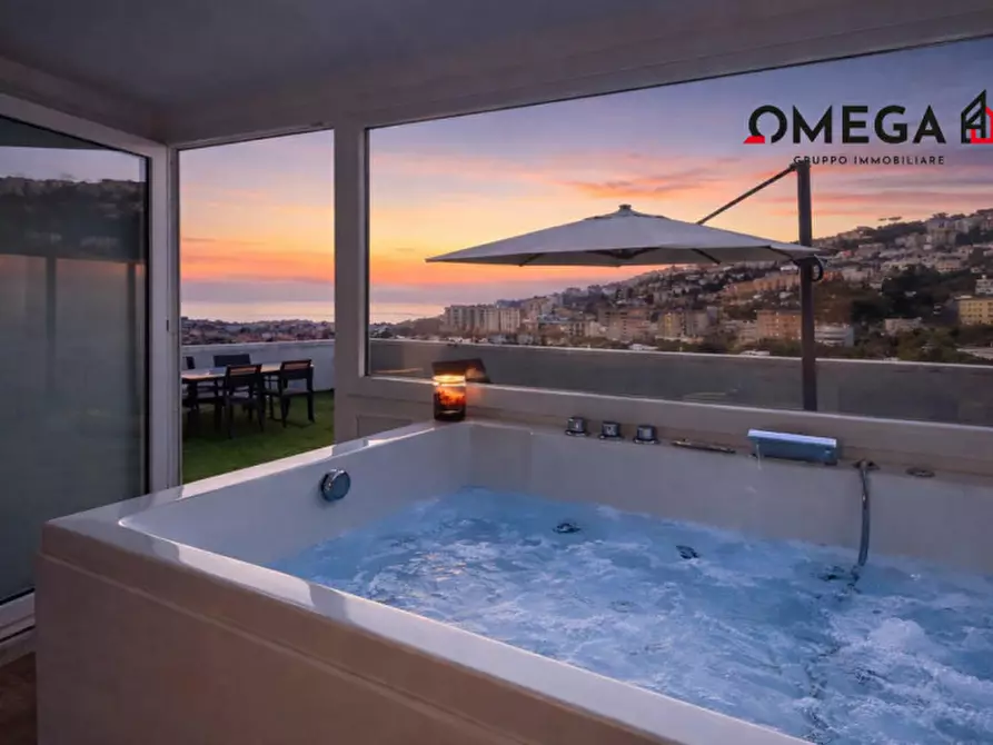 Immagine 8 di Attico in vendita  in via di montebello 19 a Trieste