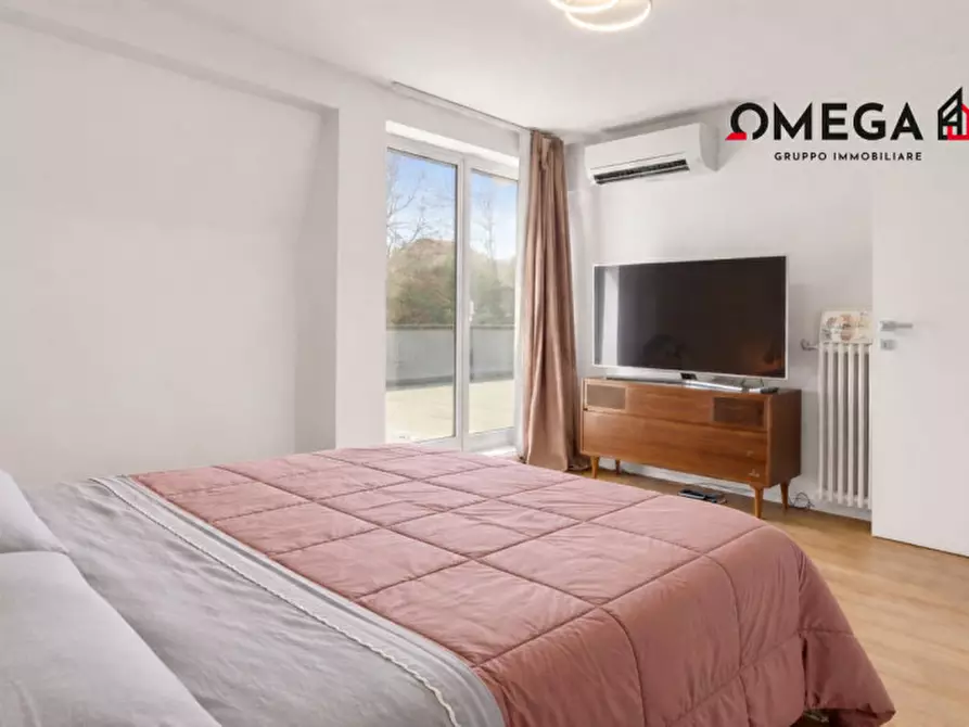 Immagine 20 di Attico in vendita  in via di montebello 19 a Trieste