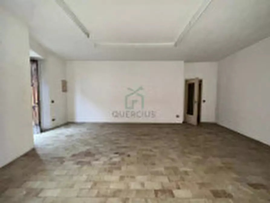 Immagine 3 di Negozio in affitto  in Piazza a Badia Calavena