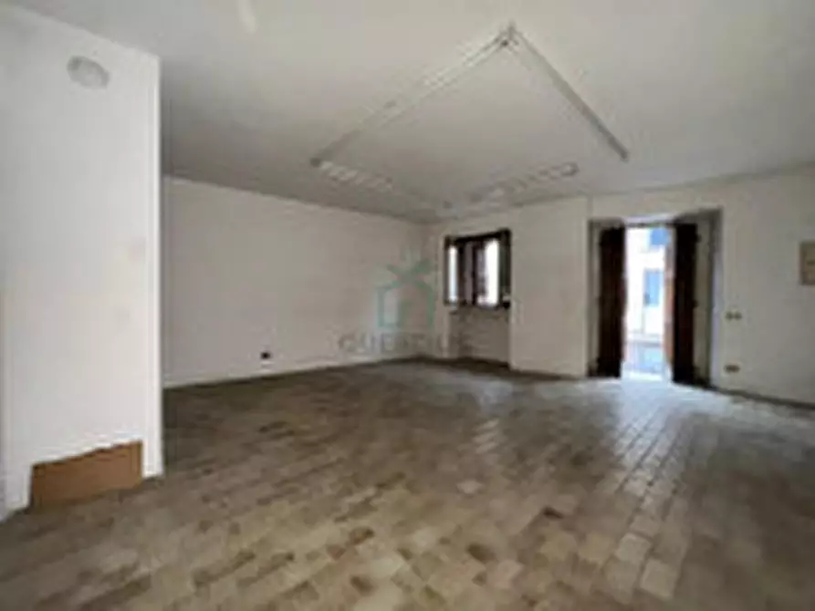 Immagine 4 di Negozio in affitto  in Piazza a Badia Calavena