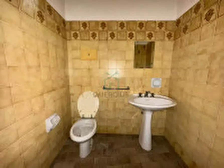 Immagine 6 di Negozio in affitto  in Piazza a Badia Calavena