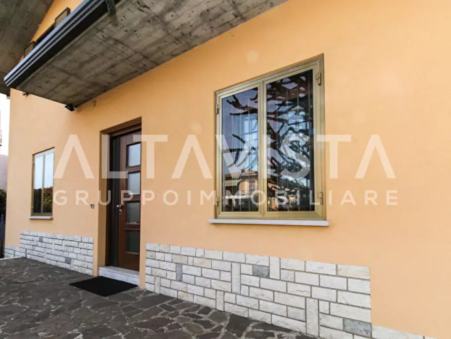 Immagine 5 di Villa in vendita  in Via Venti Settembre a Bedizzole