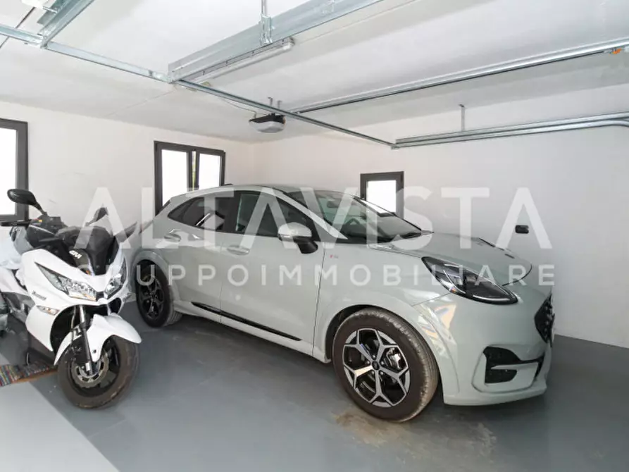 Immagine 42 di Villa in vendita  in Via Venti Settembre a Bedizzole