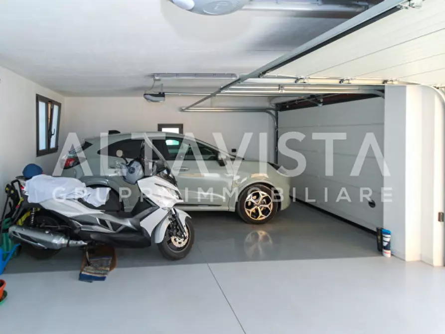 Immagine 43 di Villa in vendita  in Via Venti Settembre a Bedizzole