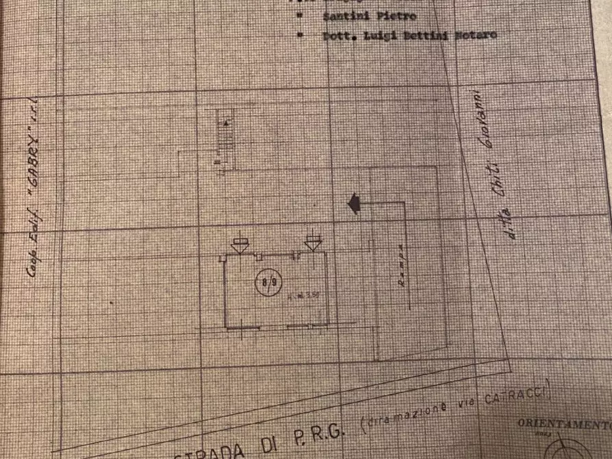Immagine 17 di Garage in affitto  in Via Adriano Zarini a Prato
