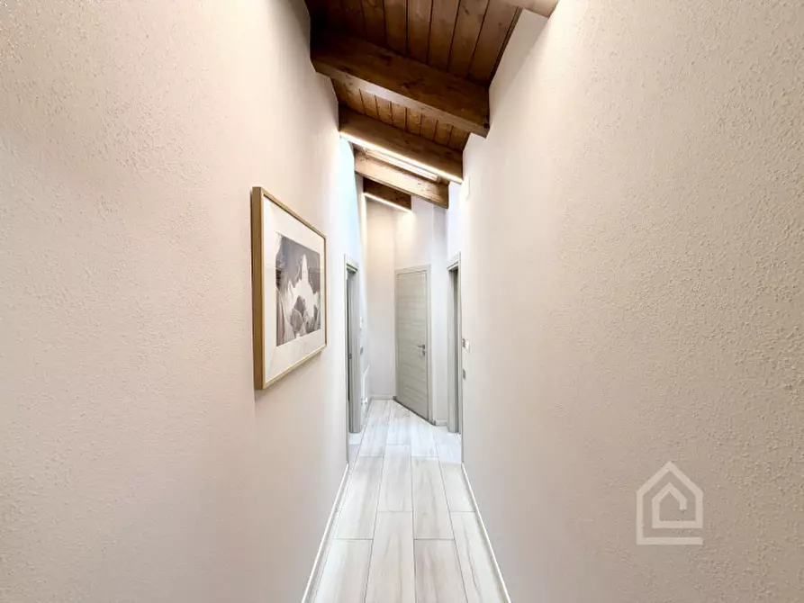 Immagine 21 di Villa in vendita  in Via Maestra 37 H a Chivasso