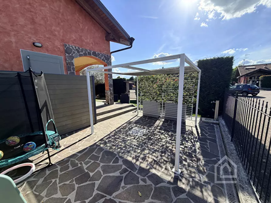 Immagine 40 di Villa in vendita  in Via Maestra 37 H a Chivasso