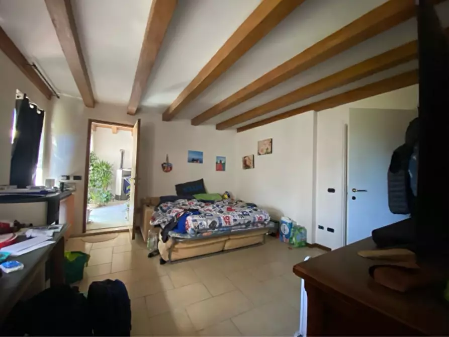 Immagine 2 di Villetta a schiera in vendita  a Nogarole Rocca