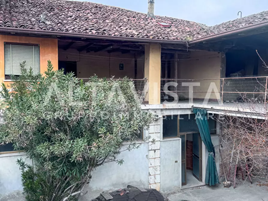 Immagine 6 di Rustico / casale in vendita  in Via Guglielmo Marconi a Nuvolera