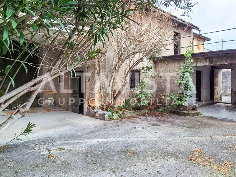 Immagine 7 di Rustico / casale in vendita  in Via Guglielmo Marconi a Nuvolera