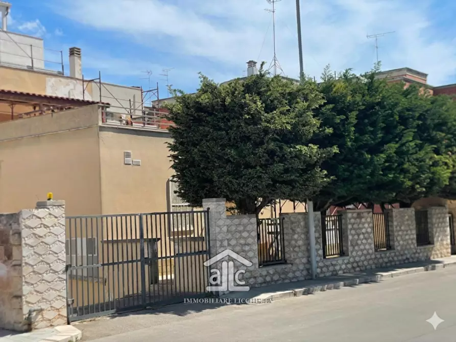 Immagine 1 di Appartamento in vendita  a Lecce