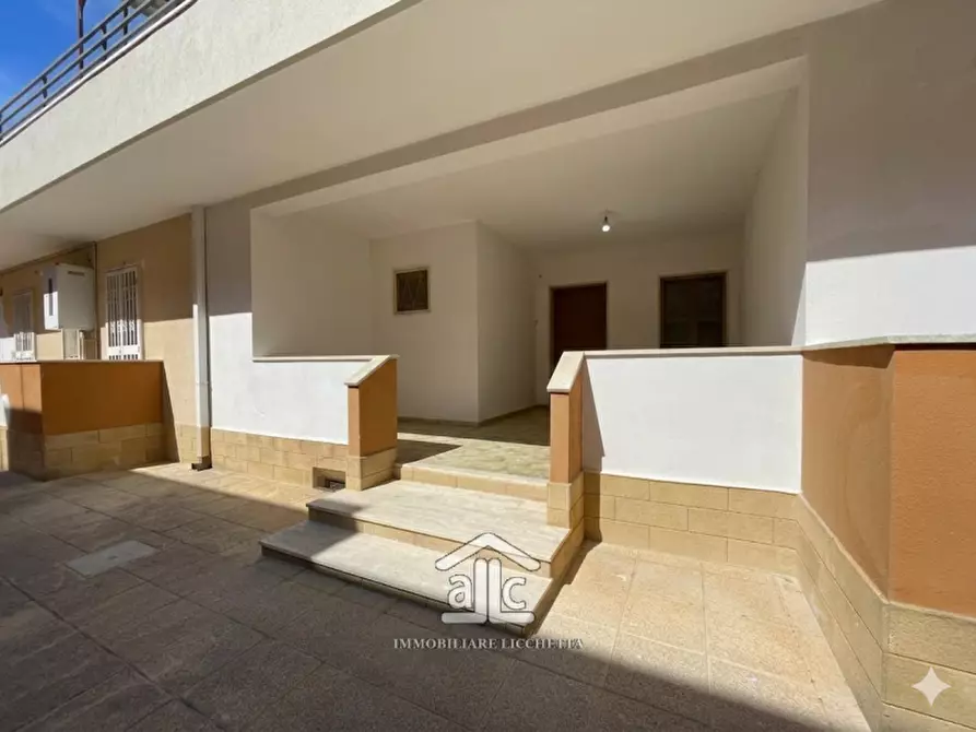 Immagine 4 di Appartamento in vendita  a Lecce
