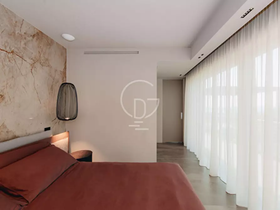 Immagine 13 di Appartamento in vendita  in Via Oriolo a Toscolano-Maderno