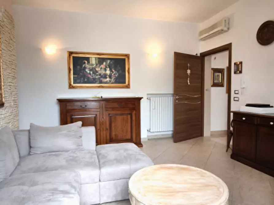 Immagine 15 di Appartamento in vendita  in viale del miracolo a Fasano