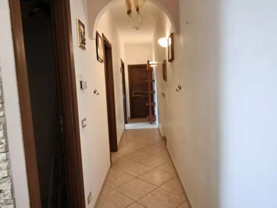 Immagine 17 di Appartamento in vendita  in viale del miracolo a Fasano