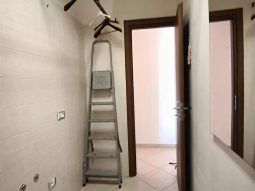 Immagine 19 di Appartamento in vendita  in viale del miracolo a Fasano