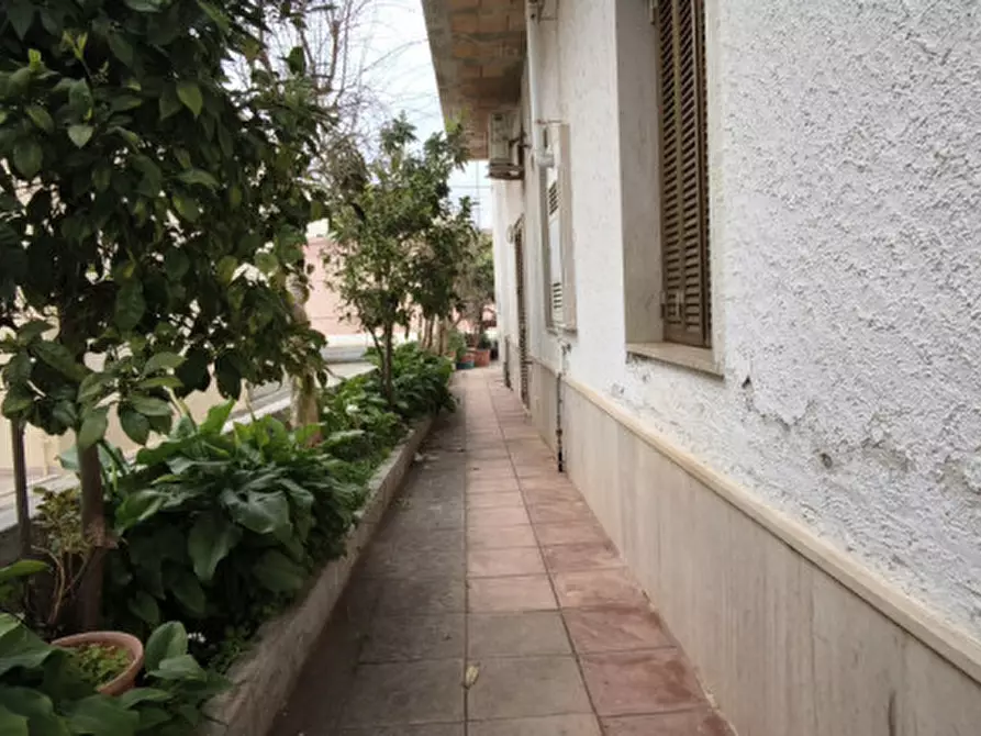 Immagine 44 di Appartamento in vendita  in viale del miracolo a Fasano