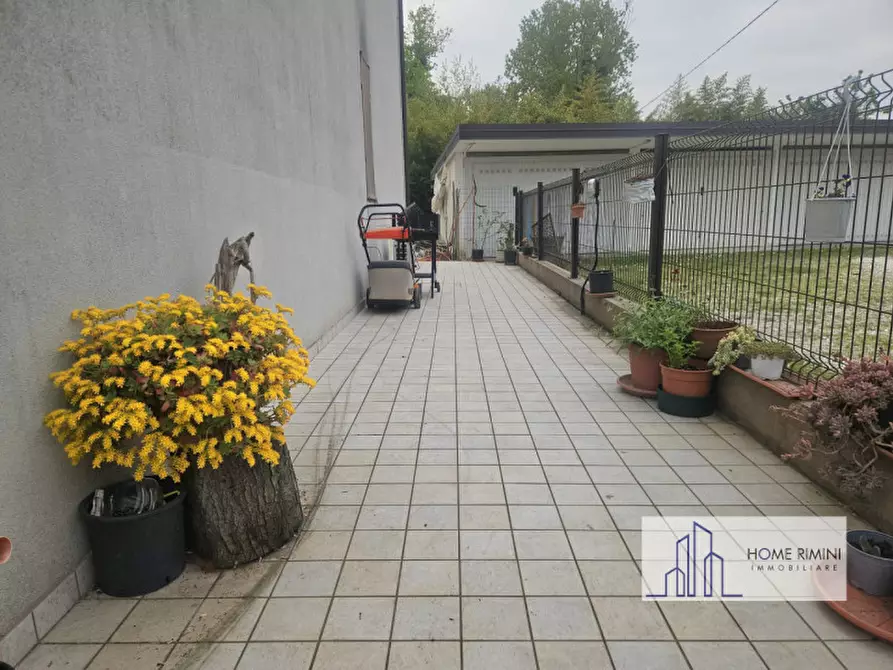 Immagine 14 di Appartamento in vendita  in Via Consolare Rimini-San Marino 164 a Rimini