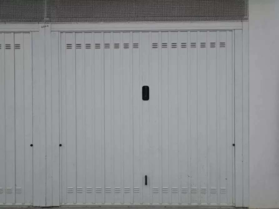 Immagine 44 di Appartamento in vendita  in Via Consolare Rimini-San Marino 164 a Rimini