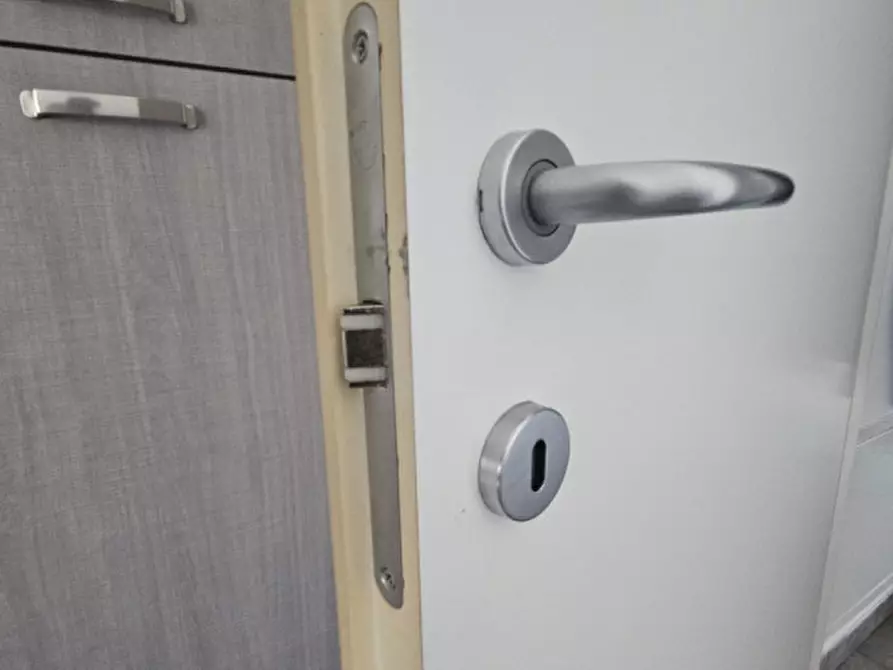 Immagine 48 di Appartamento in vendita  in Via Consolare Rimini-San Marino 164 a Rimini