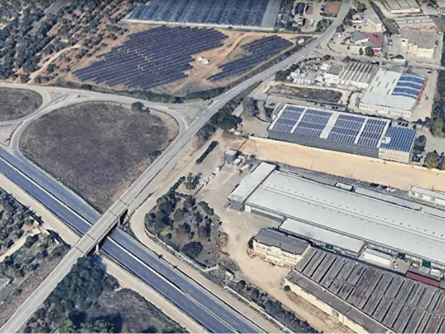 Immagine 12 di Capannone industriale in affitto  in SP2, 70038 Terlizzi BA, Italia a Terlizzi