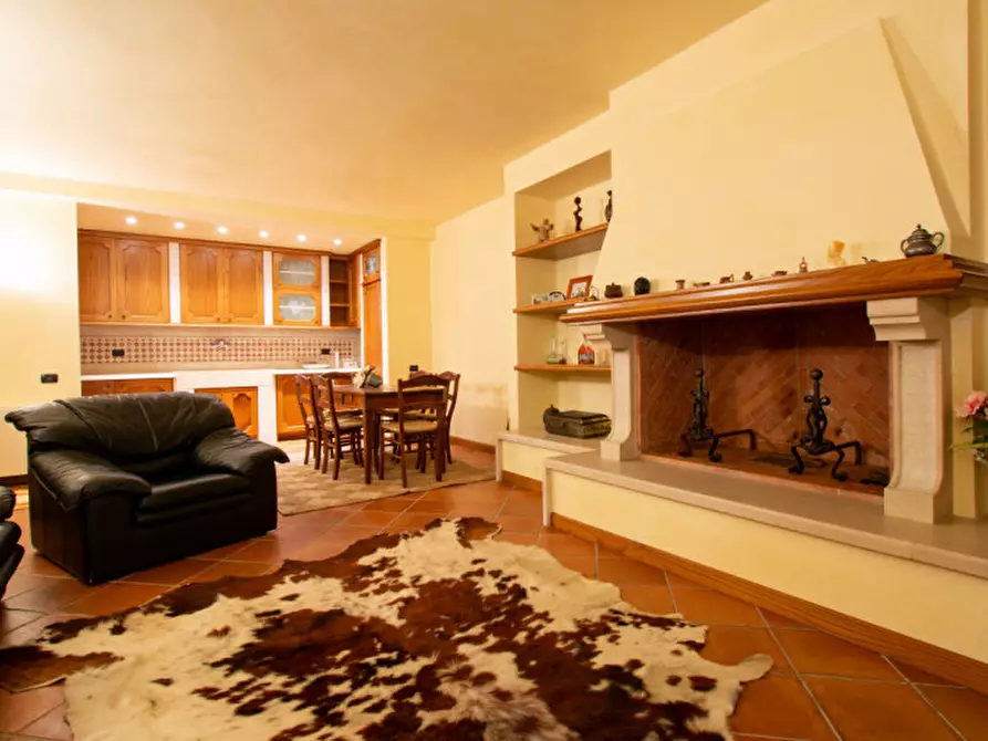 Immagine 9 di Villa in vendita  in Piazza della Chiesa a Cantagallo