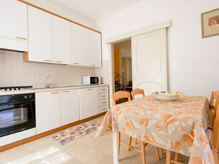 Immagine 14 di Villa in vendita  in Piazza della Chiesa a Cantagallo