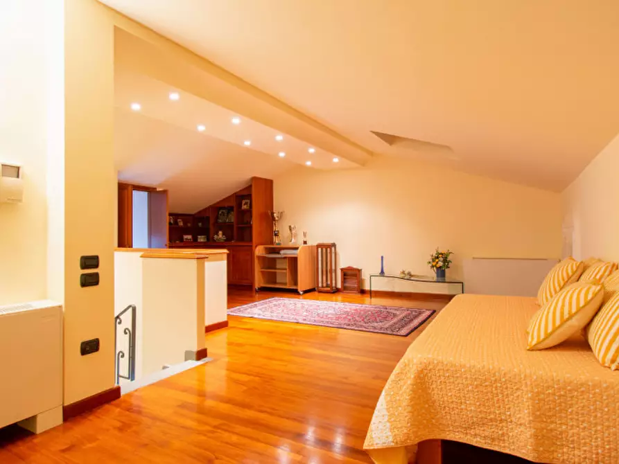 Immagine 27 di Villa in vendita  in Piazza della Chiesa a Cantagallo