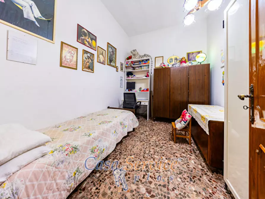 Immagine 9 di Casa indipendente in vendita  in Via Scategni a Taviano