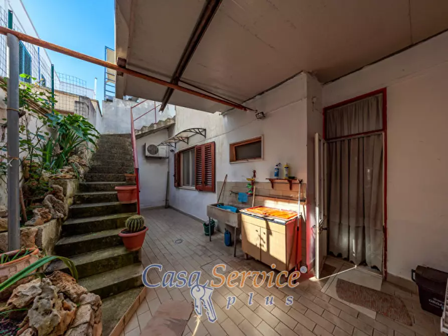 Immagine 27 di Casa indipendente in vendita  in Via Scategni a Taviano