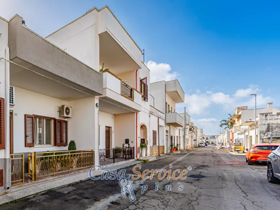 Immagine 30 di Casa indipendente in vendita  in Via Scategni a Taviano