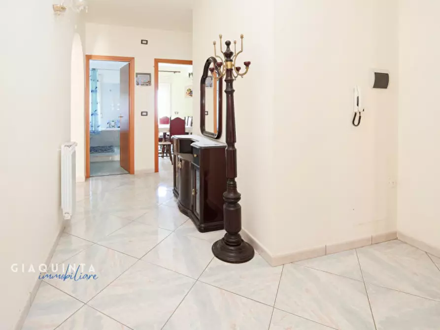 Immagine 7 di Appartamento in vendita  in Via Corrado Luigi Guzzanti Muratori N.04 a Mineo