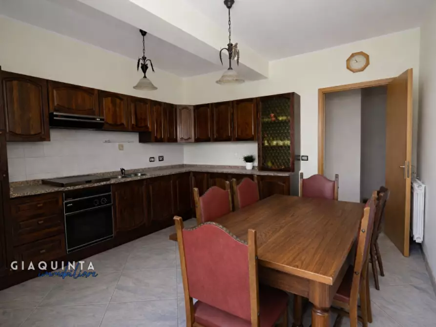 Immagine 11 di Appartamento in vendita  in Via Corrado Luigi Guzzanti Muratori N.04 a Mineo