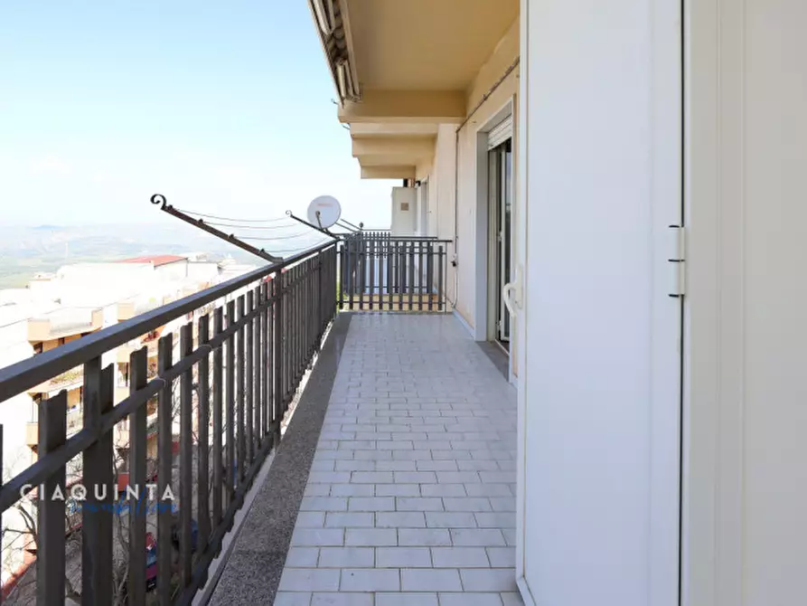 Immagine 14 di Appartamento in vendita  in Via Corrado Luigi Guzzanti Muratori N.04 a Mineo