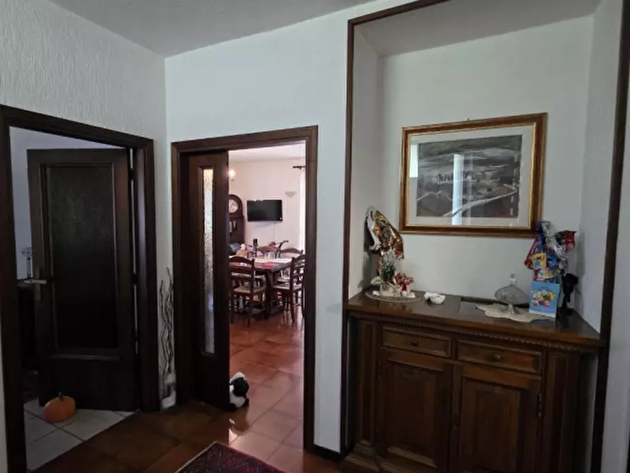 Immagine 6 di Villa in vendita  a Piegaro