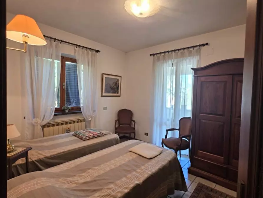 Immagine 22 di Villa in vendita  a Piegaro