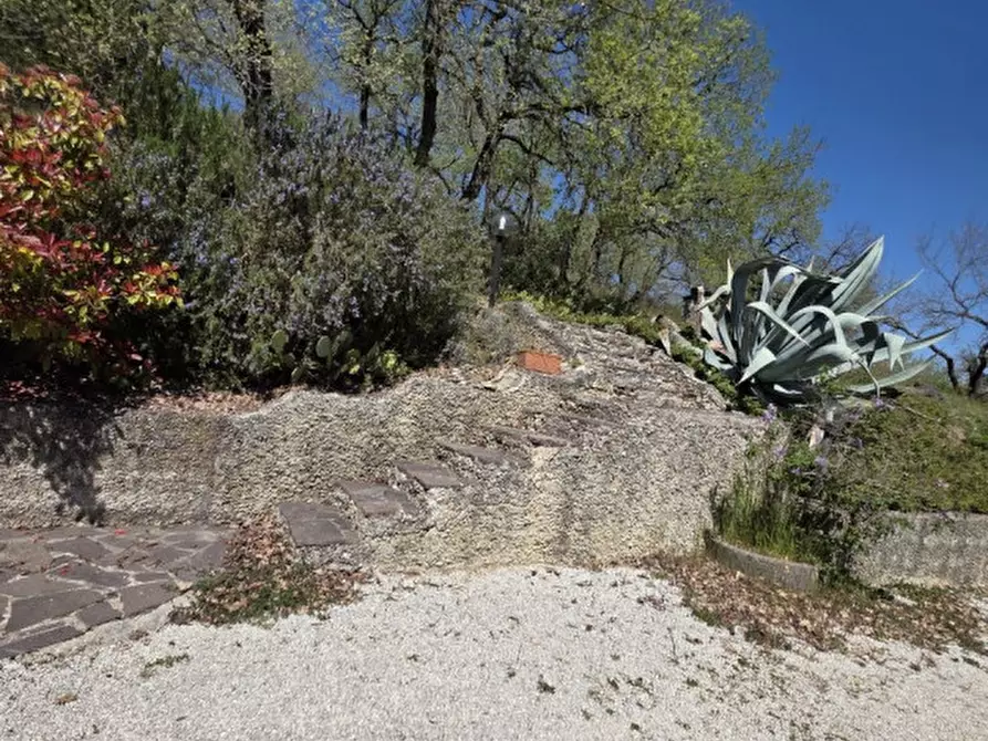 Immagine 37 di Villa in vendita  a Piegaro