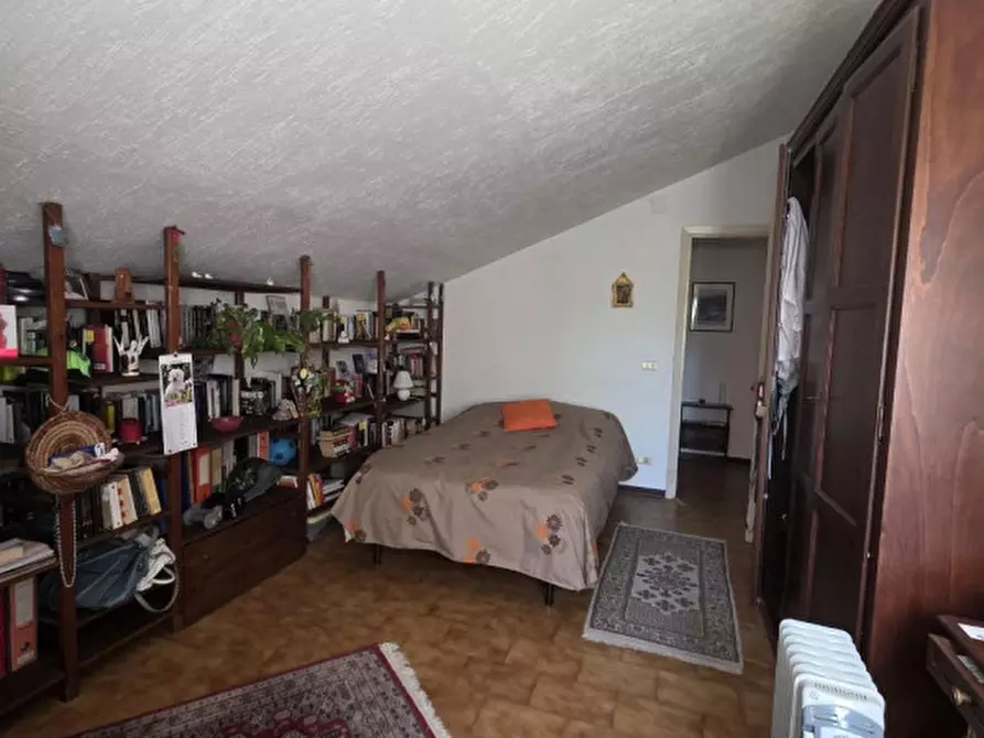 Immagine 52 di Villa in vendita  a Piegaro