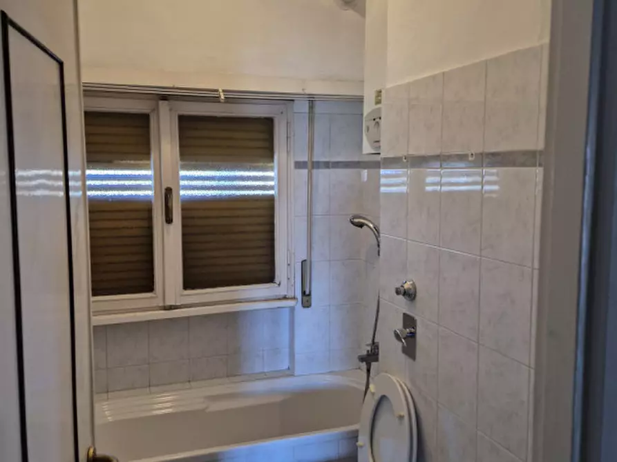 Immagine 5 di Appartamento in vendita  in Via Passo Sella a Milano