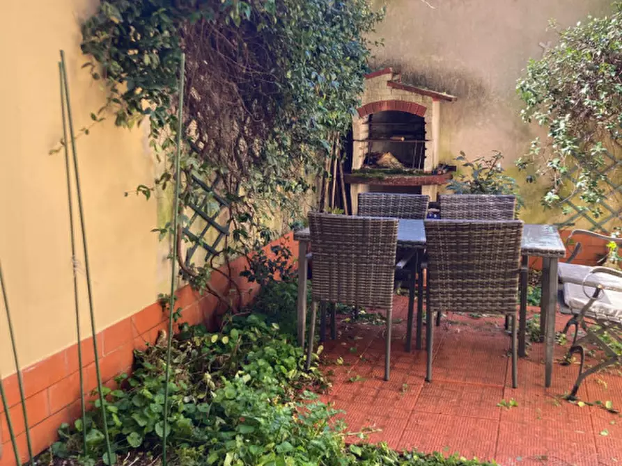 Immagine 2 di Appartamento in vendita  in Via Vittorio Alfieri a Settimo Milanese