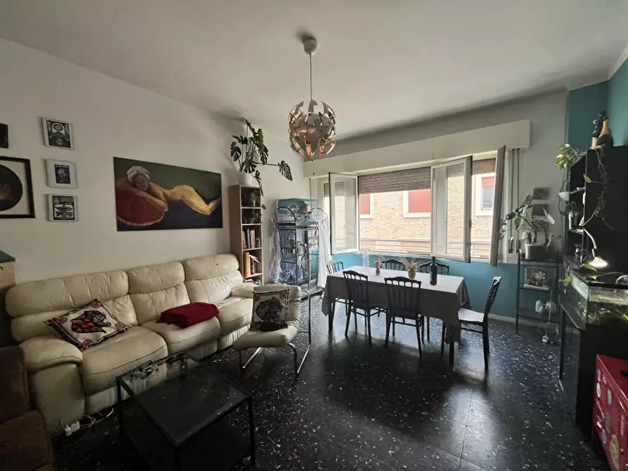 Immagine 1 di Appartamento in vendita  in via giordano bruno a Rimini