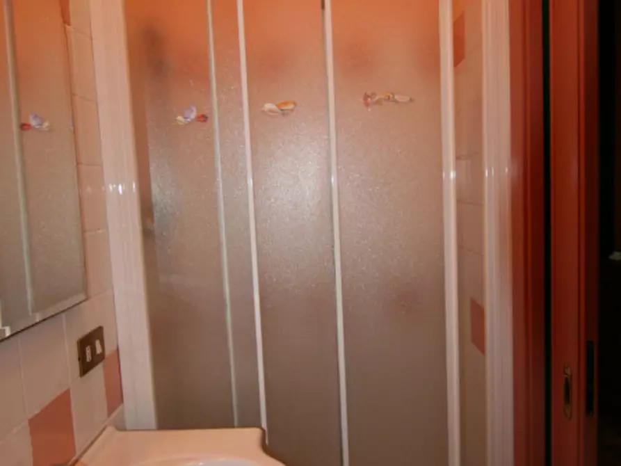 Immagine 8 di Appartamento in vendita  a Sinalunga