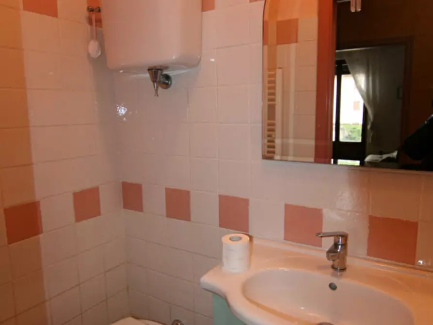 Immagine 9 di Appartamento in vendita  a Sinalunga