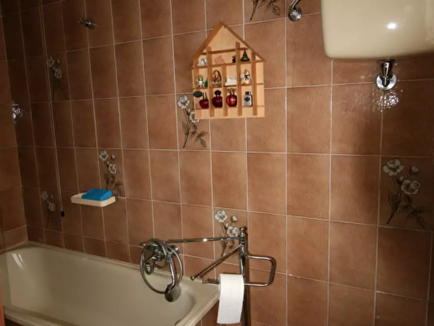 Immagine 17 di Appartamento in vendita  a Sinalunga