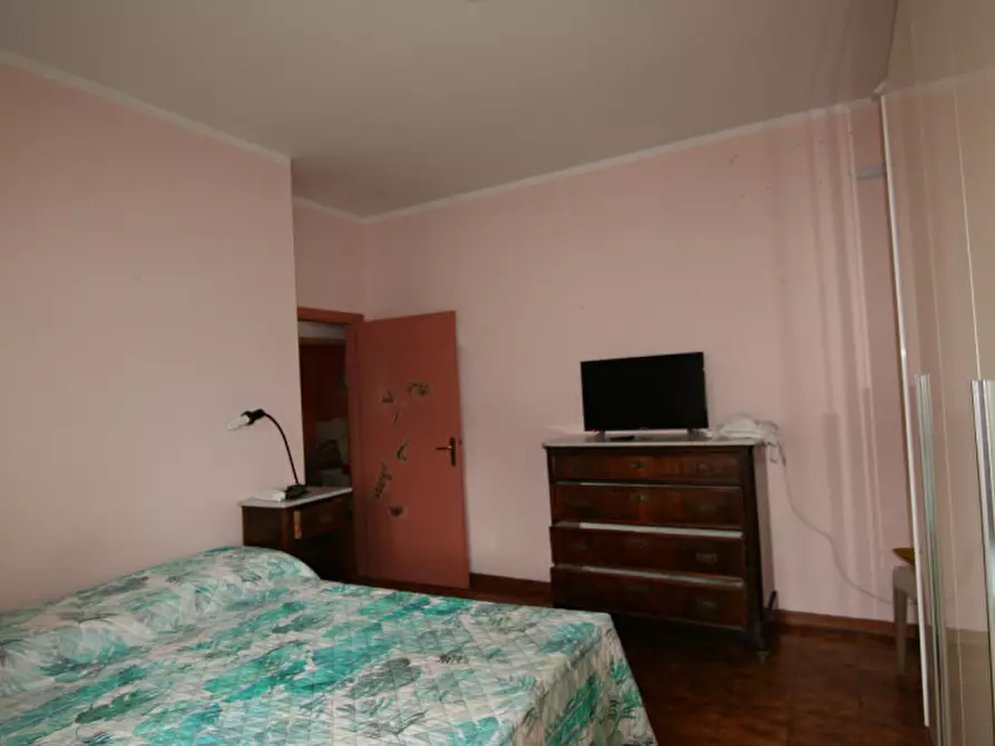 Immagine 18 di Appartamento in vendita  a Sinalunga