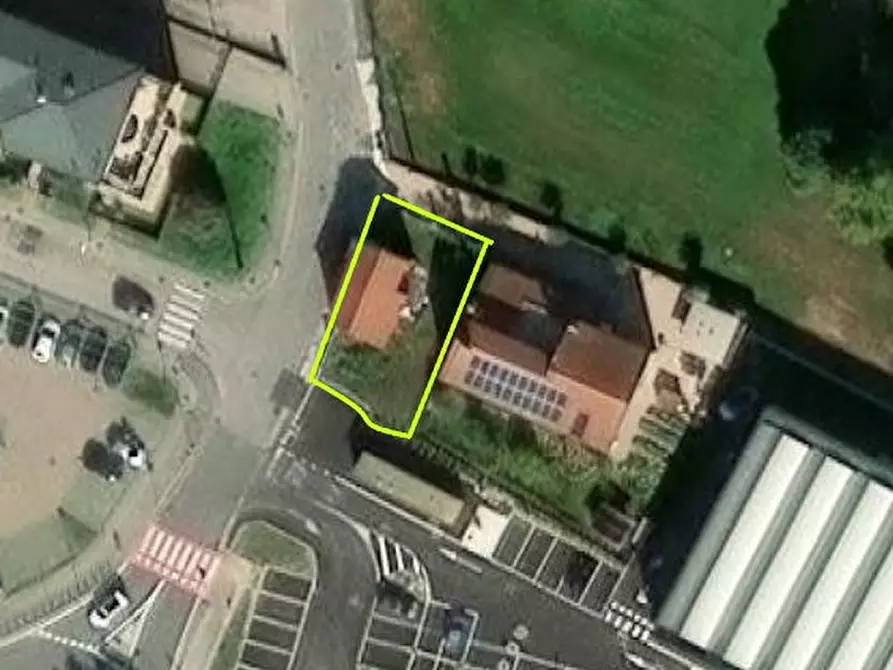 Immagine 4 di Negozio in vendita  in VIA GAMBINA a Este